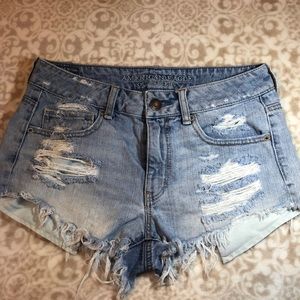 Size 6 American Eagle denim shorts.